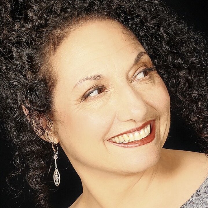Kim Nazarian